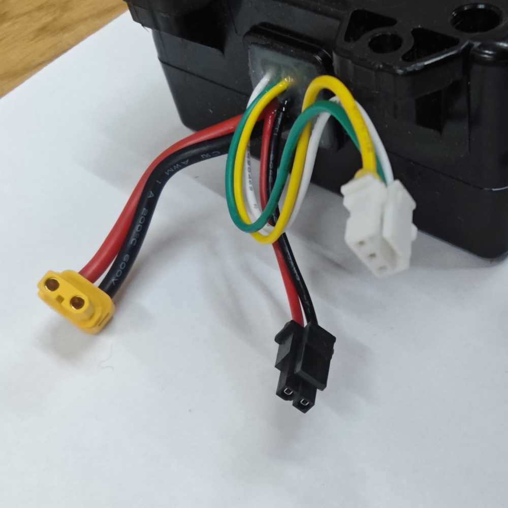 Batería Xiaomi Scooter 4 Original 36V 7,65Ah 275,4Wh