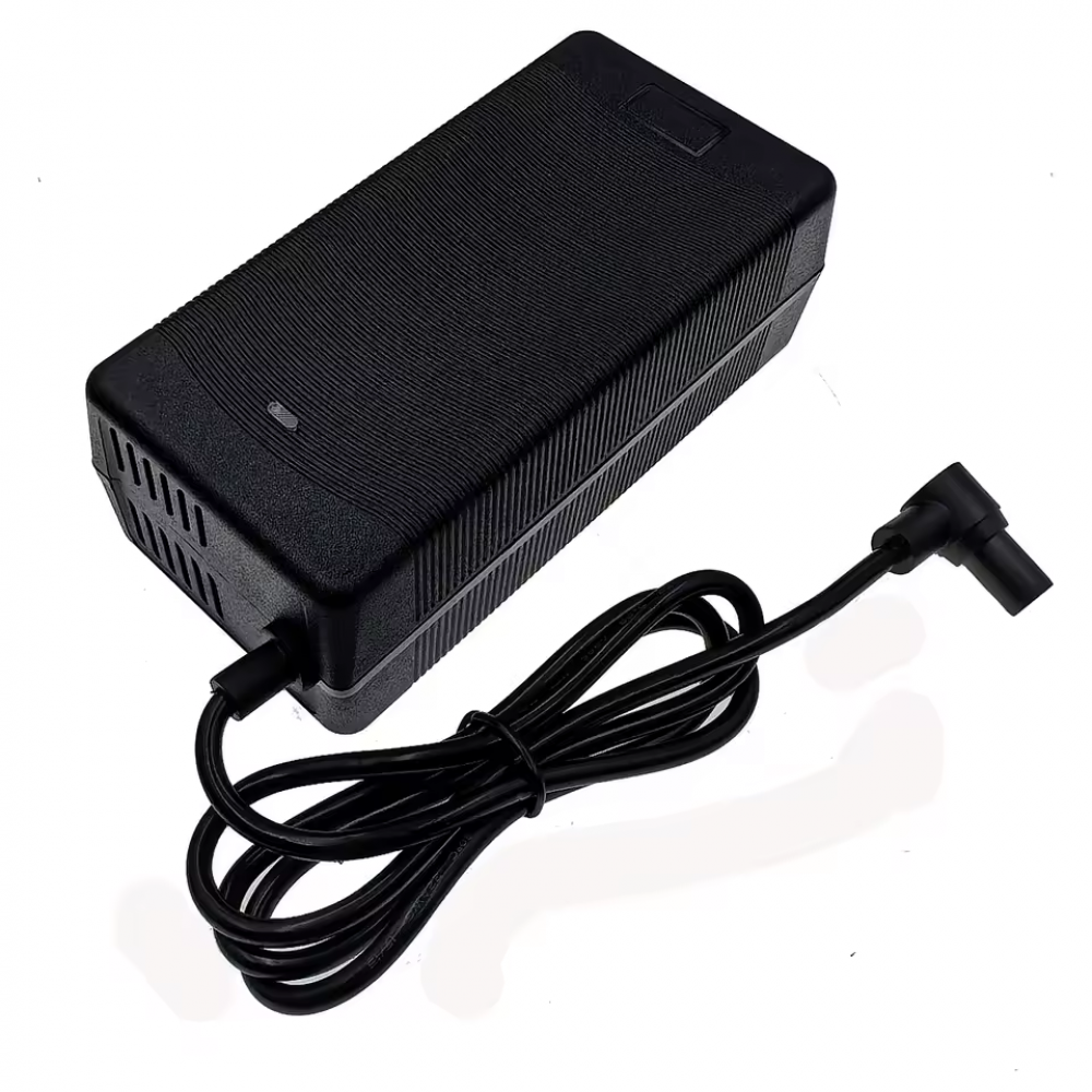 Cargador 53.6V compatible con Xiaomi 4 Ultra - Navee S65